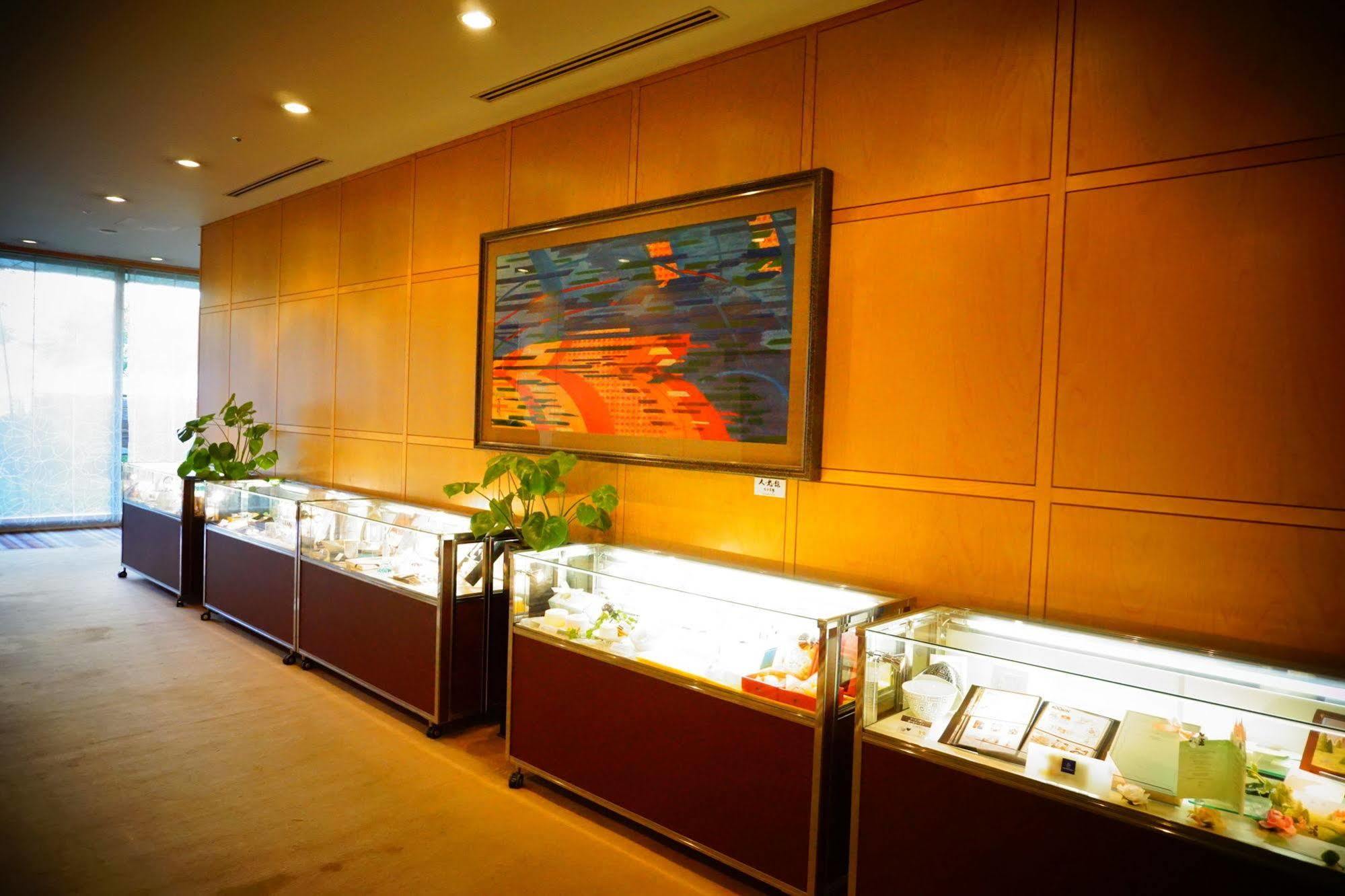 Kkr Hotel Hakata Fukuoka  Exteriör bild