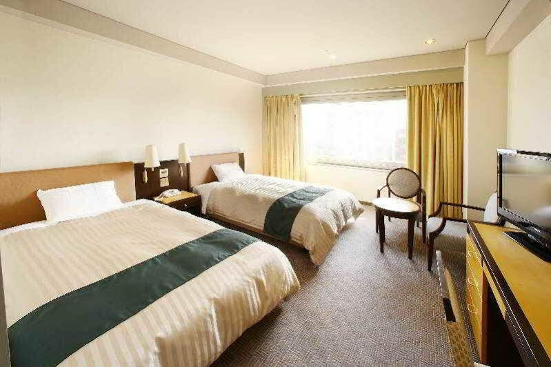 Kkr Hotel Hakata Fukuoka  Exteriör bild